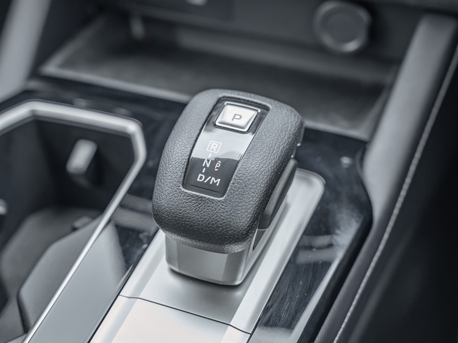 2025 Mitsubishi Outlander 16