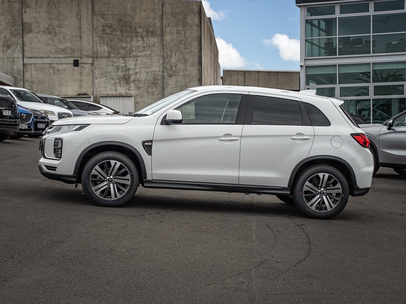 2026 Mitsubishi ASX 5