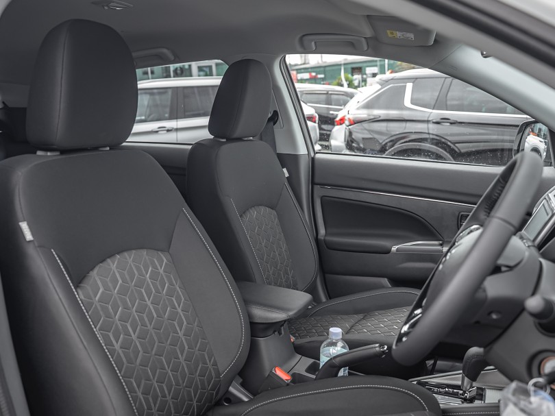 2026 Mitsubishi ASX 8
