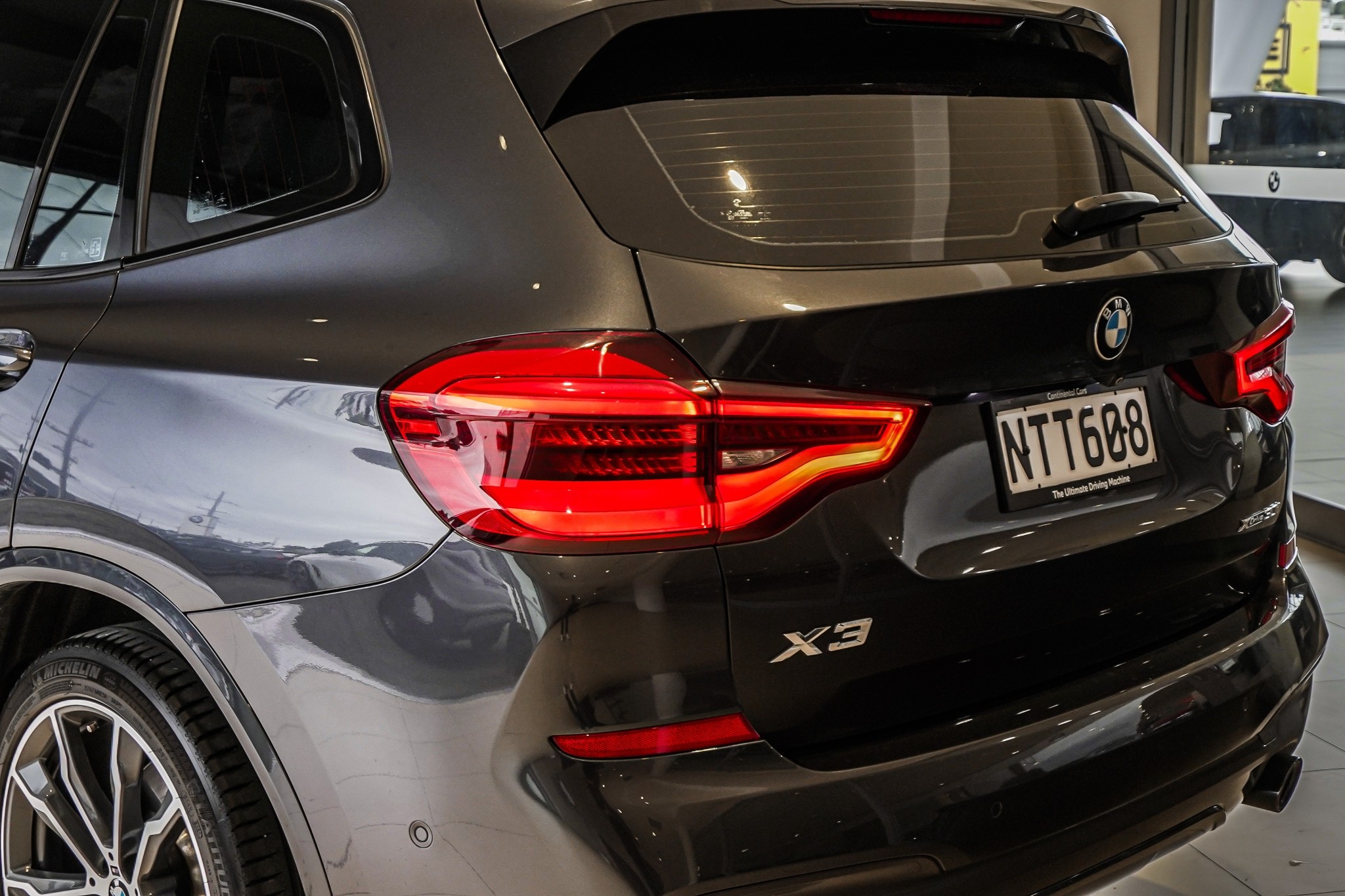 BMW X3 xDrive30i