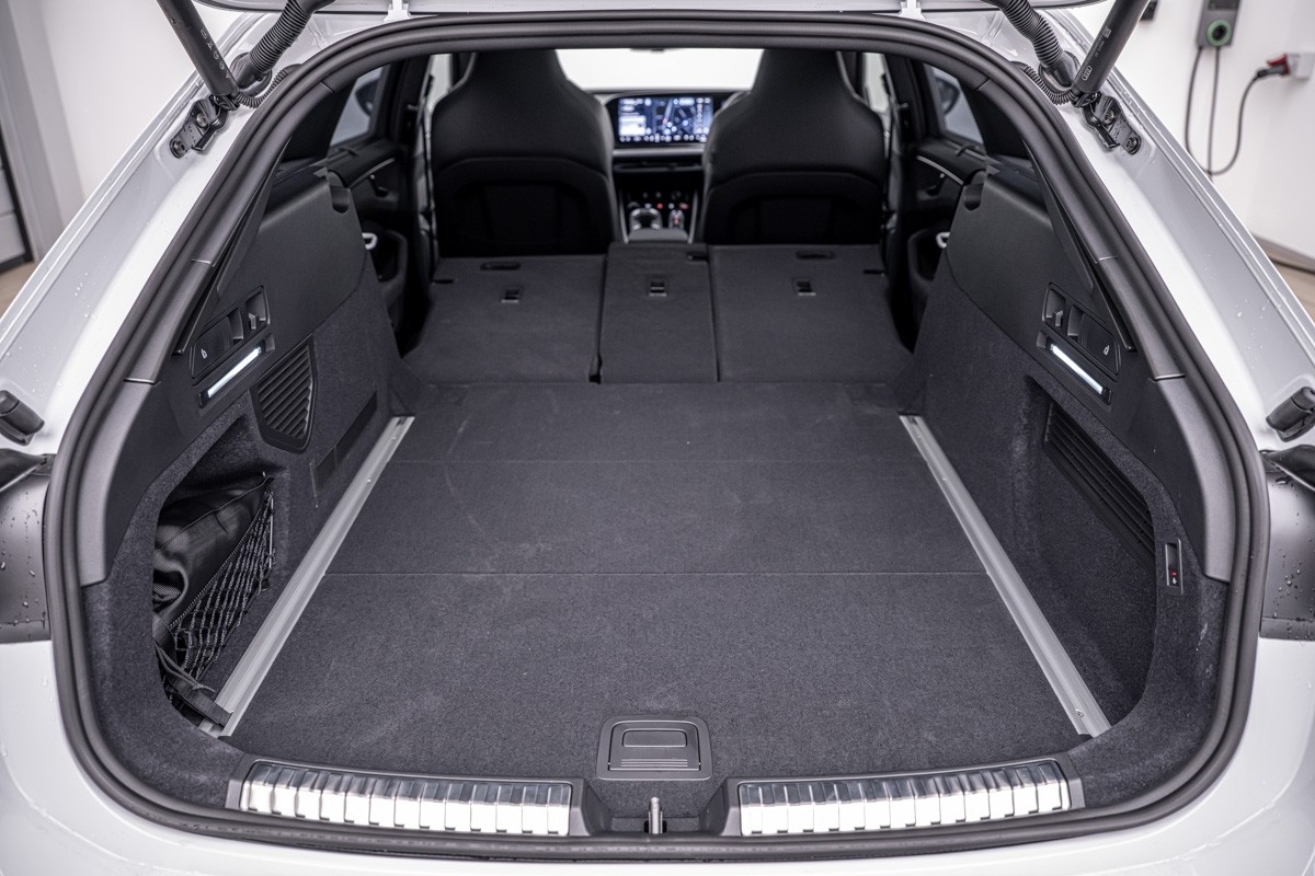 Audi A6 Avant TFSI 270kW