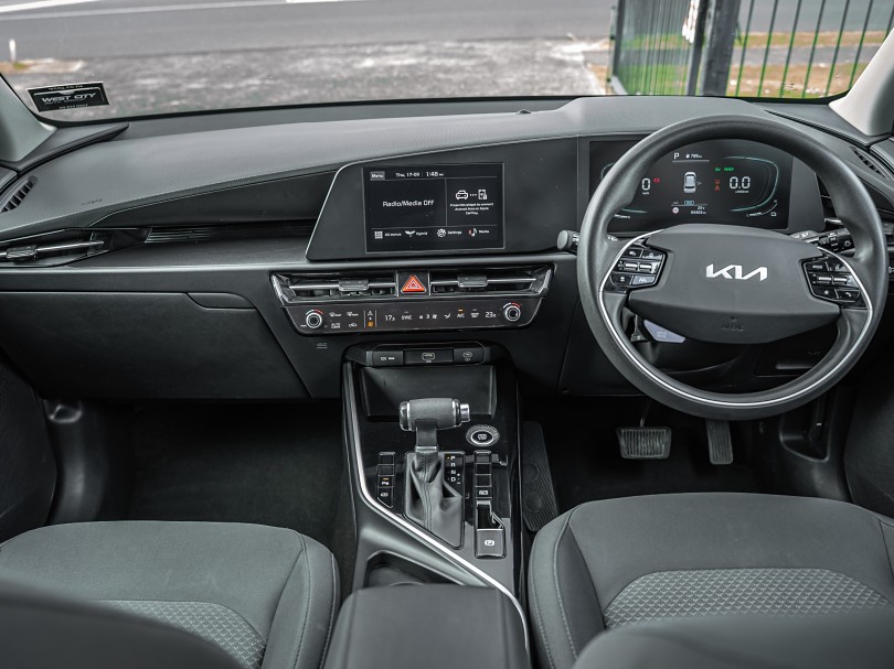 2023 Kia Niro 14