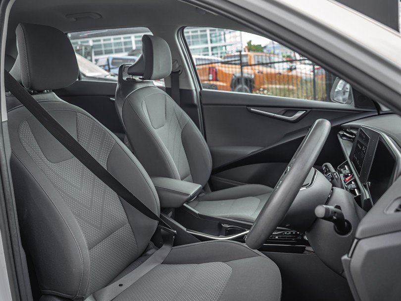 2023 Kia Niro 8