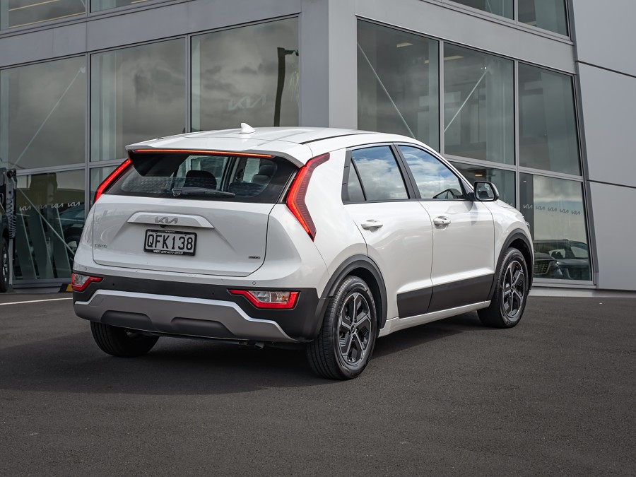 2023 Kia Niro 2