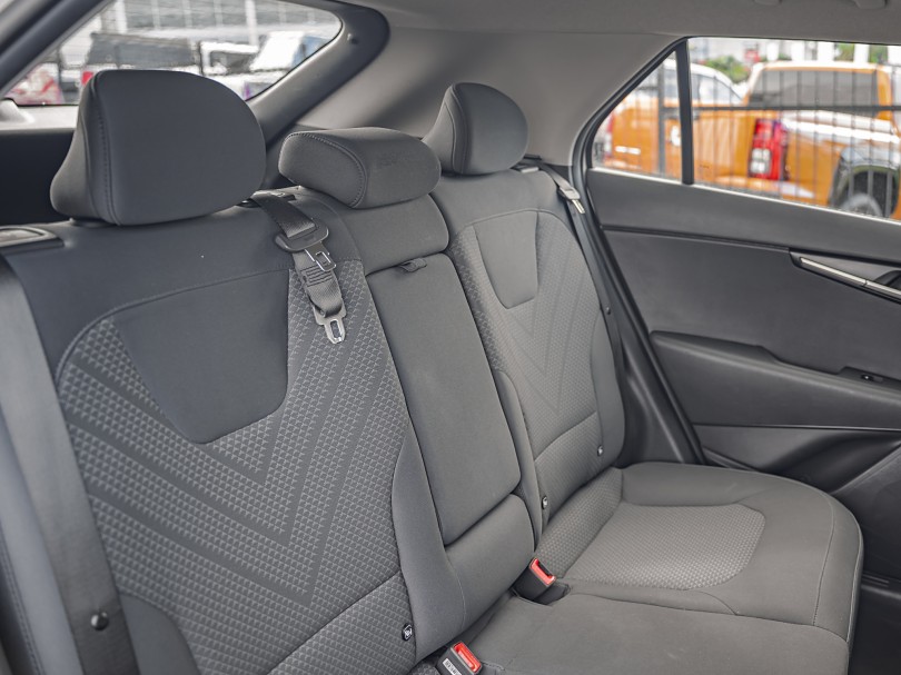 2023 Kia Niro 17
