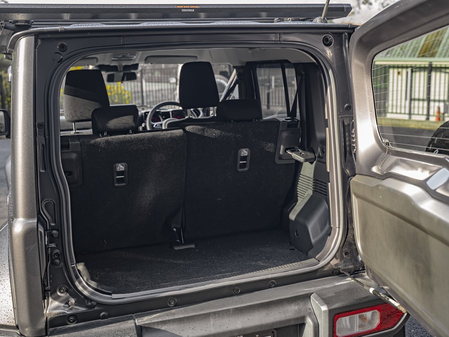 2026 Suzuki Jimny 18