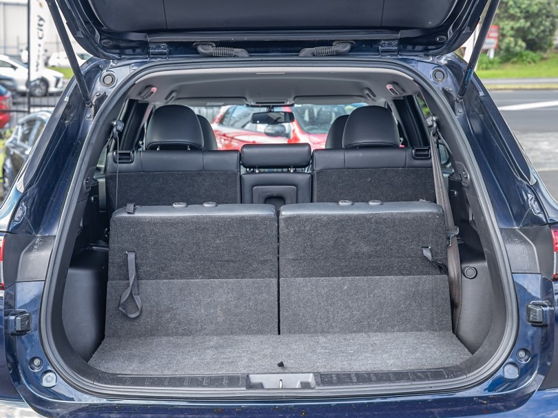 2023 Mitsubishi Outlander 19