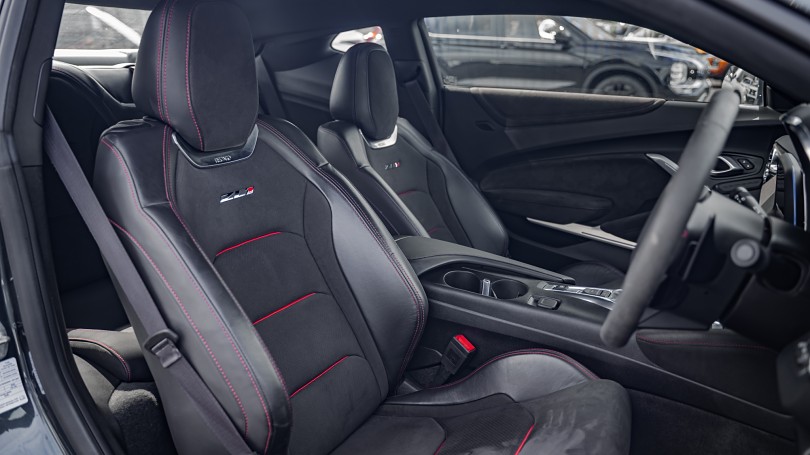 2019 Chevrolet Camaro 8