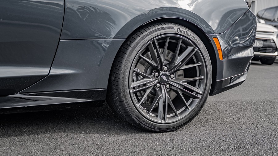 2019 Chevrolet Camaro 7