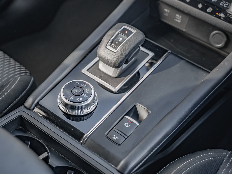 2023 Mitsubishi Outlander 16