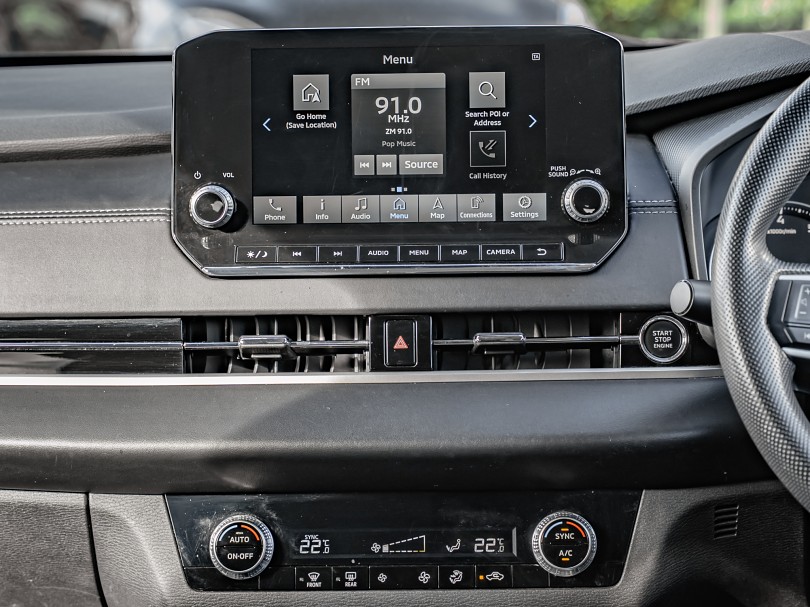 2023 Mitsubishi Outlander 15
