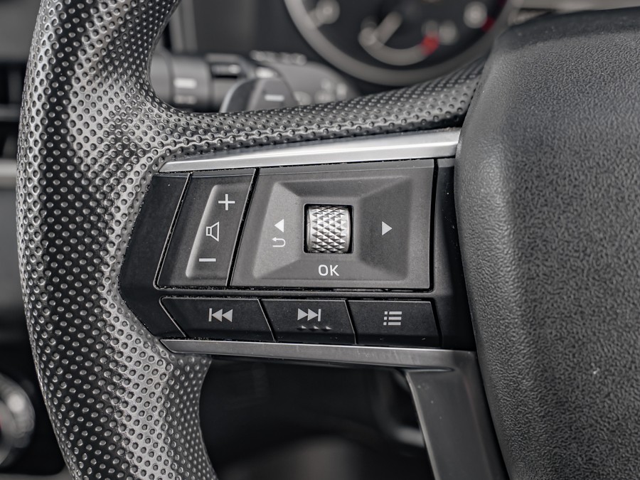 2023 Mitsubishi Outlander 11