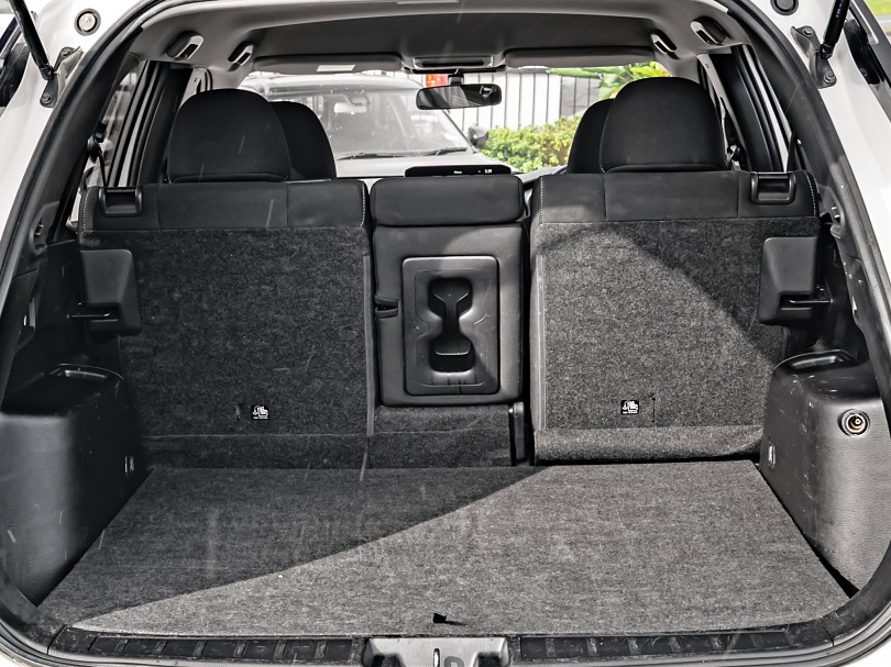 2023 Mitsubishi Outlander 18