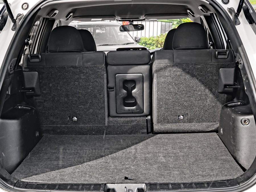 2023 Mitsubishi Outlander 18