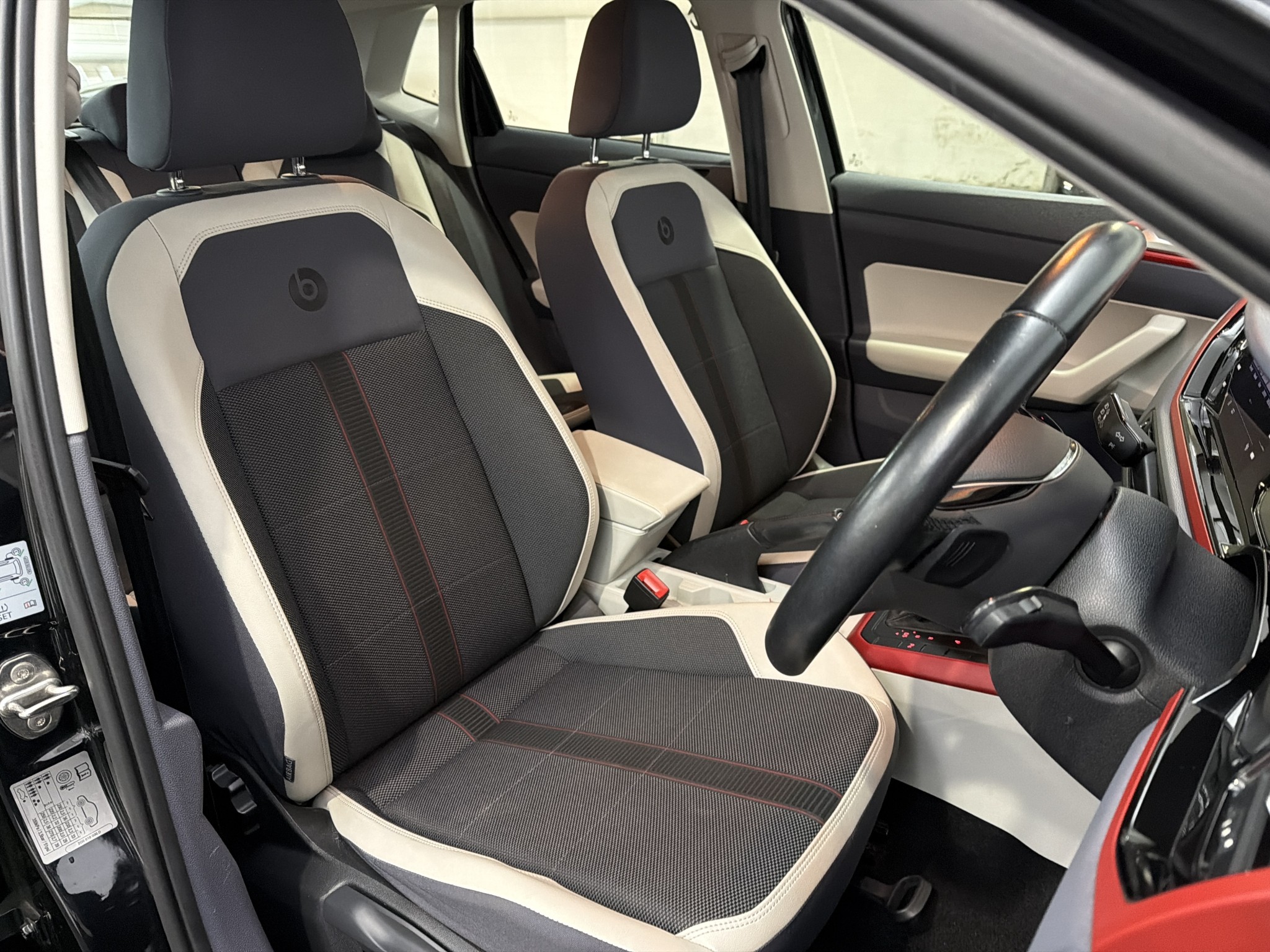 Volkswagen Polo TSI 70KW 1.0P/7AT DS