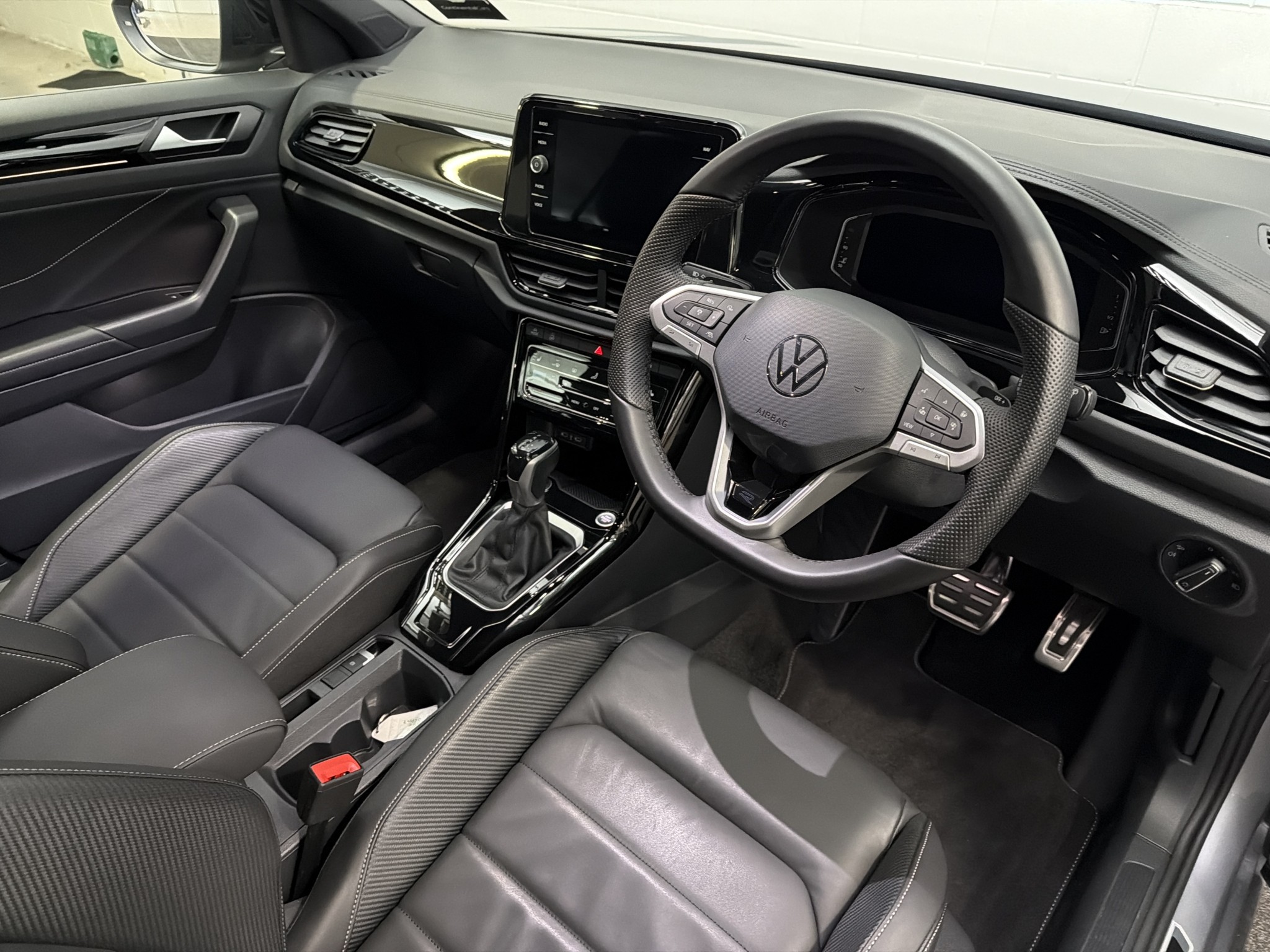 Volkswagen T-Roc PA 2WD R-LINE