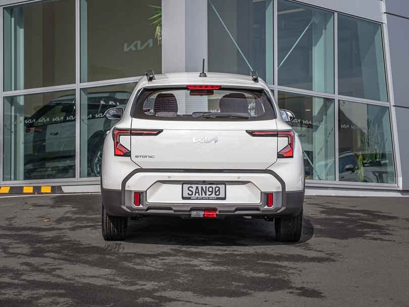 2026 Kia Stonic 4