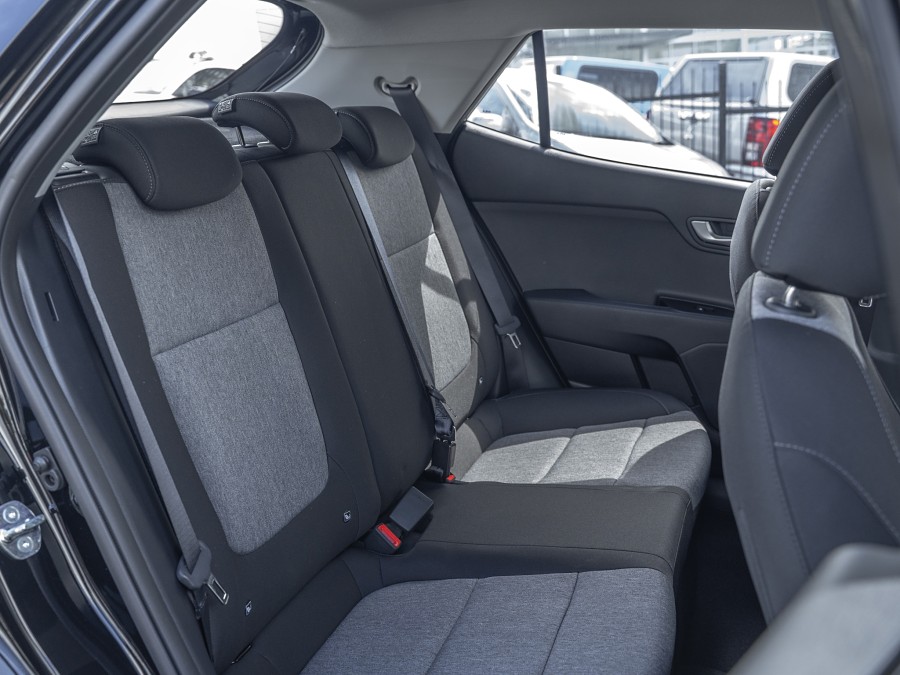 2026 Kia Stonic 16