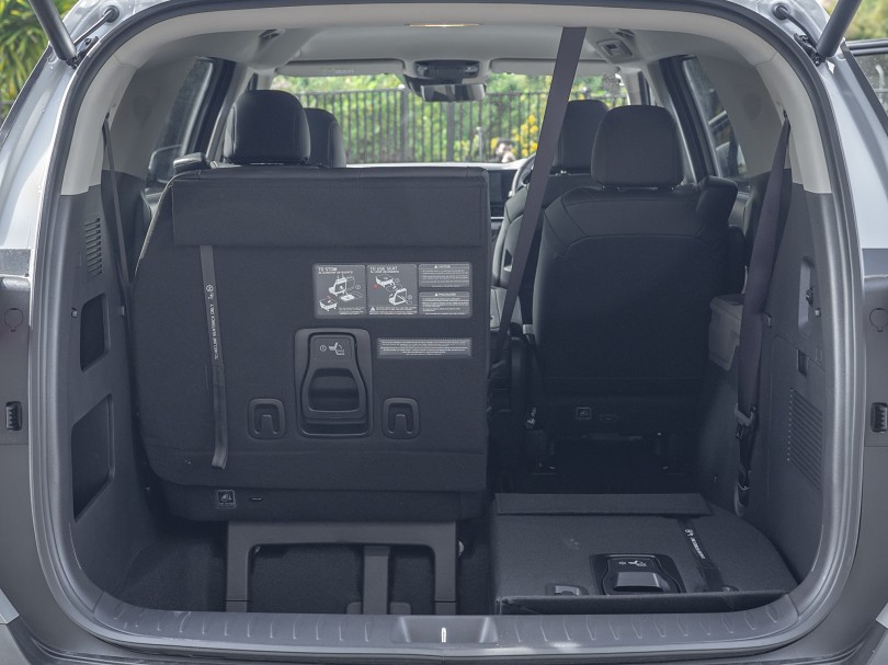 2026 Kia Carnival 18