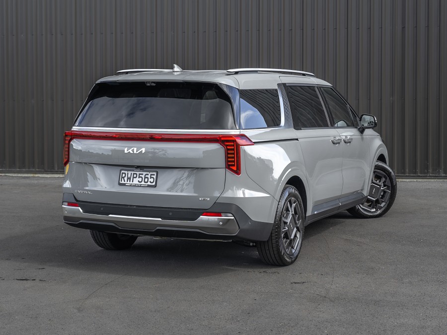 2026 Kia Carnival 2