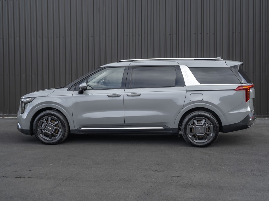 2026 Kia Carnival 5