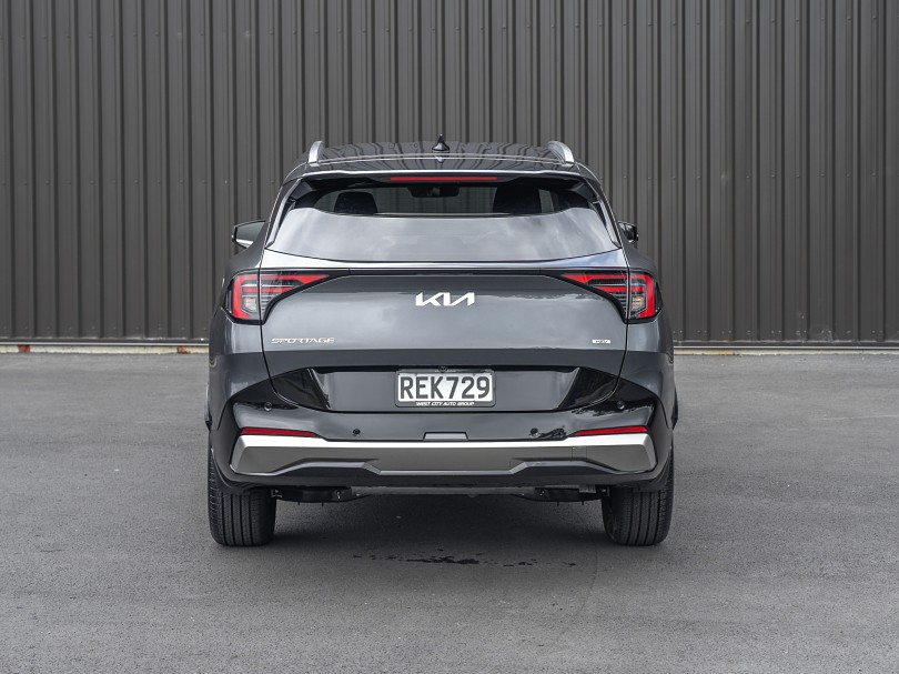 2025 Kia Sportage 4