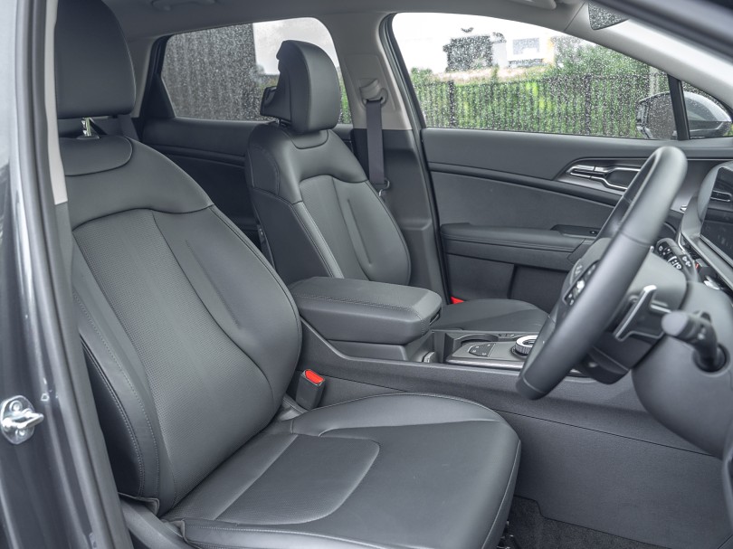 2025 Kia Sportage 8