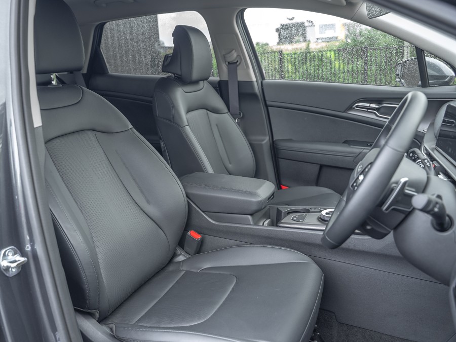 2025 Kia Sportage 8