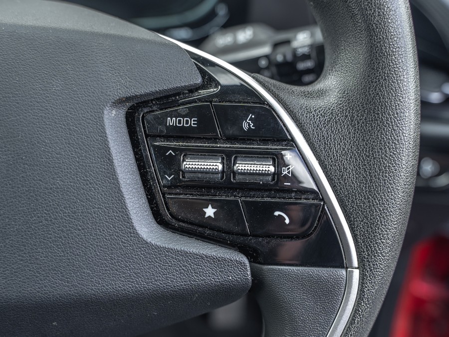 2023 Kia Niro 12