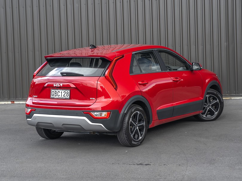 2023 Kia Niro 2