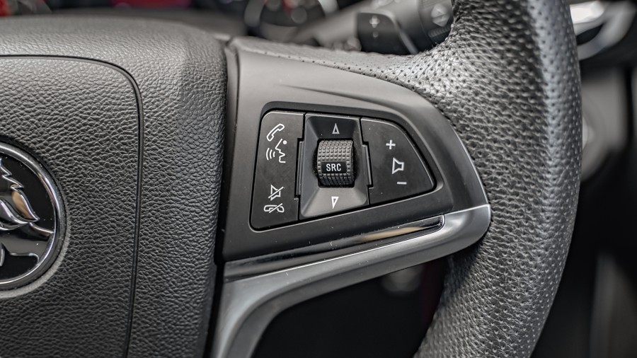 2017 Holden Commodore 12