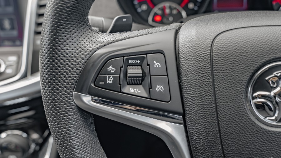 2017 Holden Commodore 11