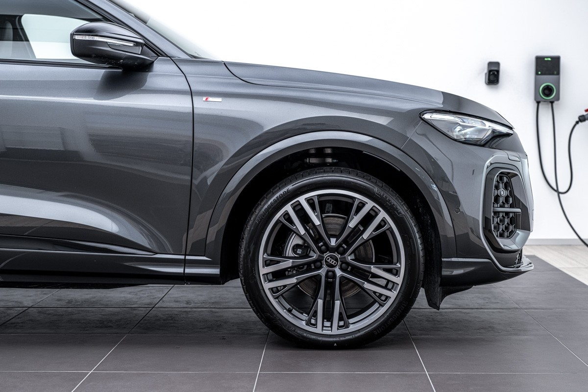 Audi Q5 SUV TFSI QUATTRO S TRONIC 150 KW
