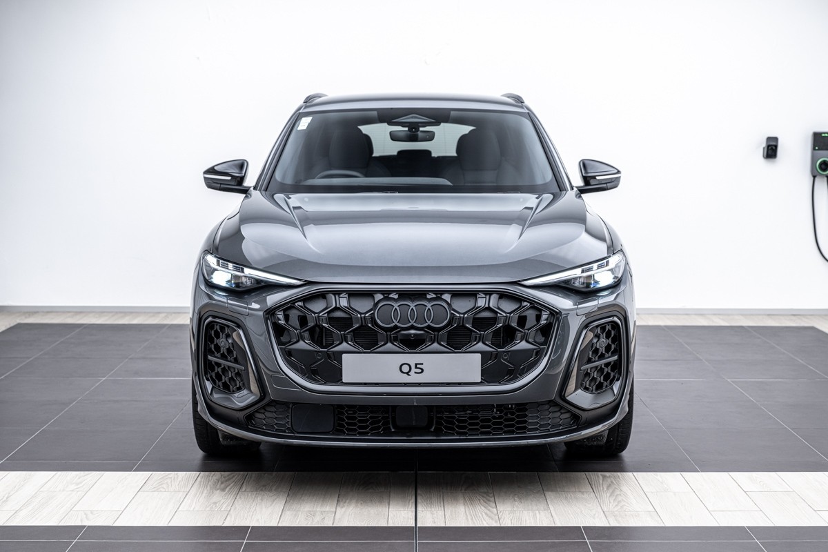 Audi Q5 SUV TFSI QUATTRO S TRONIC 150 KW