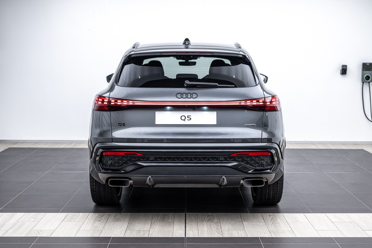 Audi Q5 SUV TFSI QUATTRO S TRONIC 150 KW