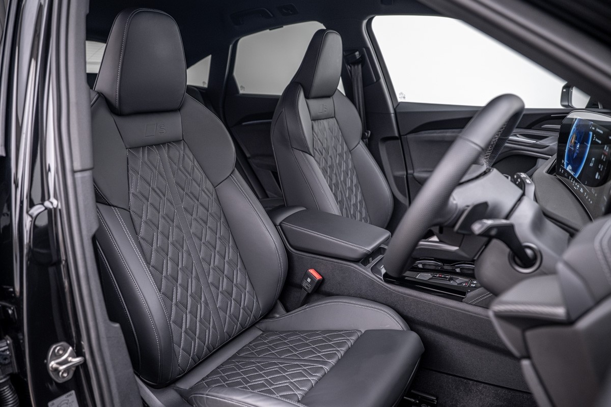 Audi SQ5 SPORTBACK TFSI