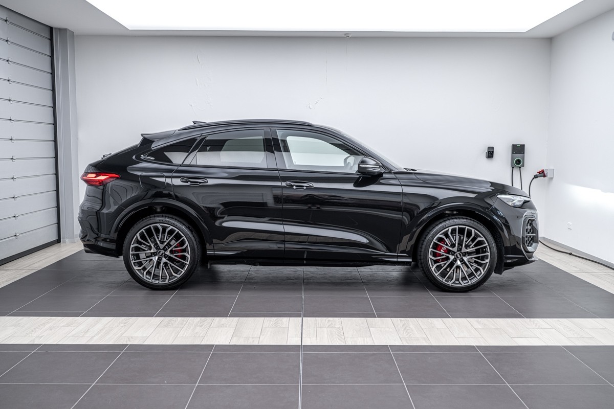 Audi SQ5 SPORTBACK TFSI
