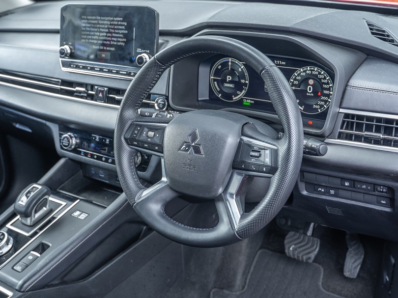 2022 Mitsubishi Outlander 9