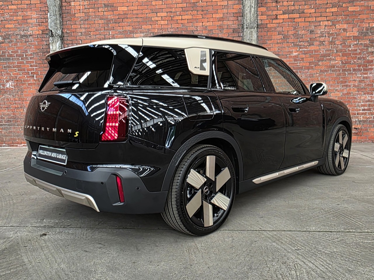 MINI Countryman SE All4 Favoured