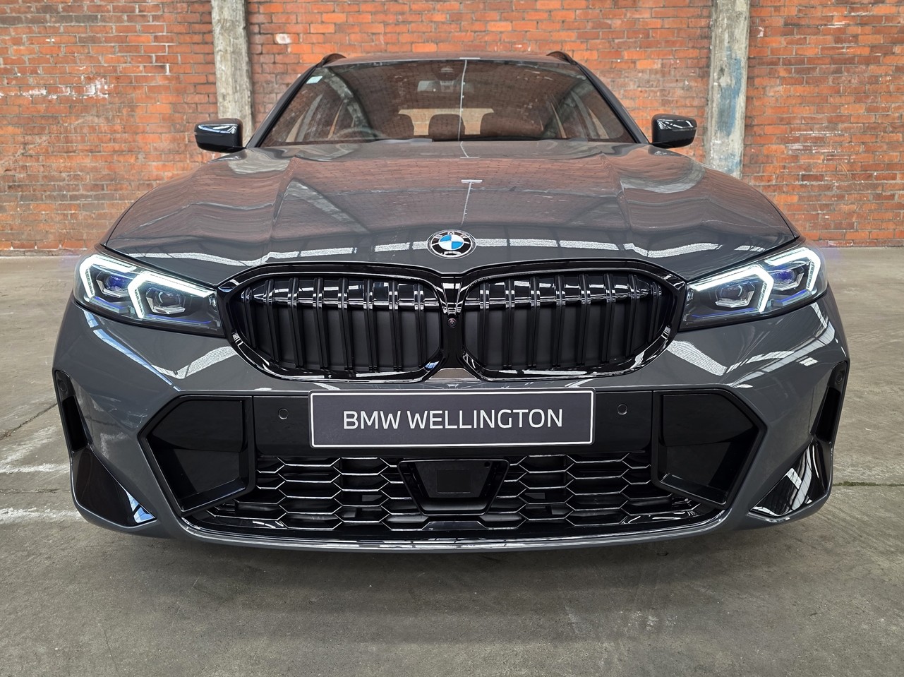 BMW 320d Xdrive Touring Enhancement & Executive Package