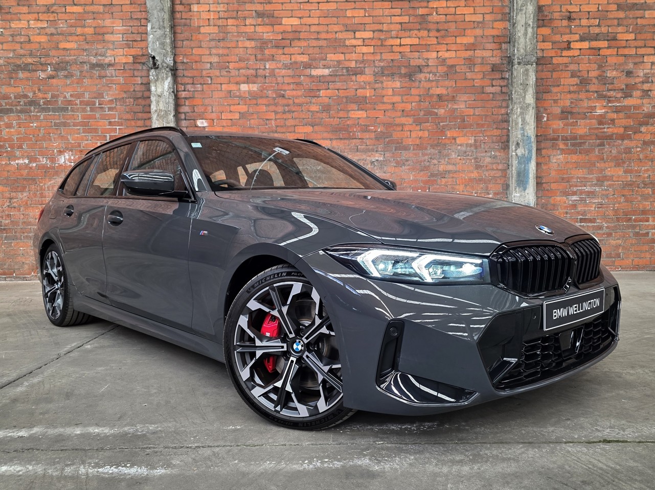 BMW 320d Xdrive Touring Enhancement & Executive Package