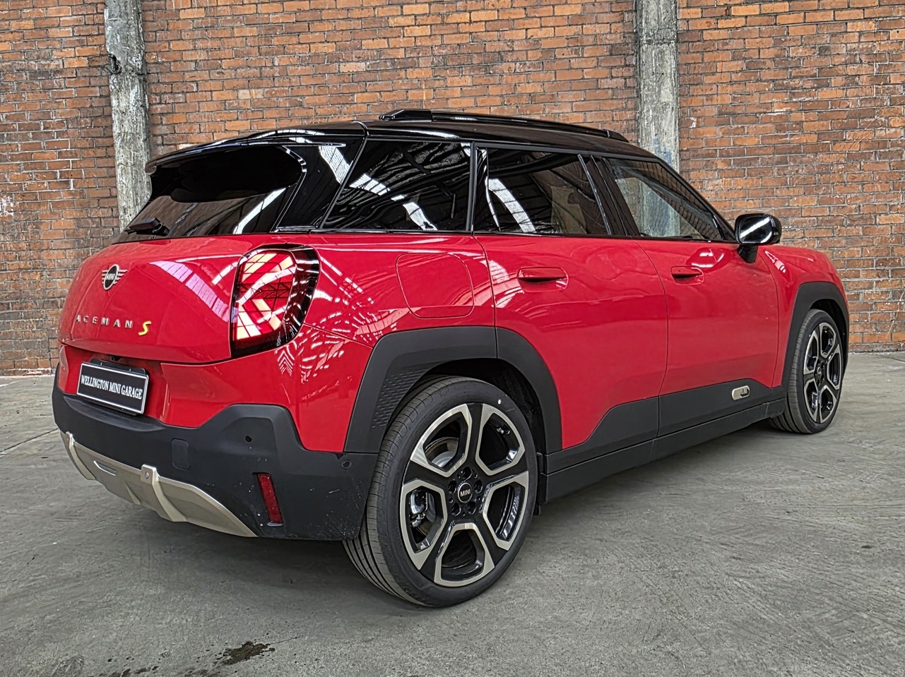 MINI Aceman SE