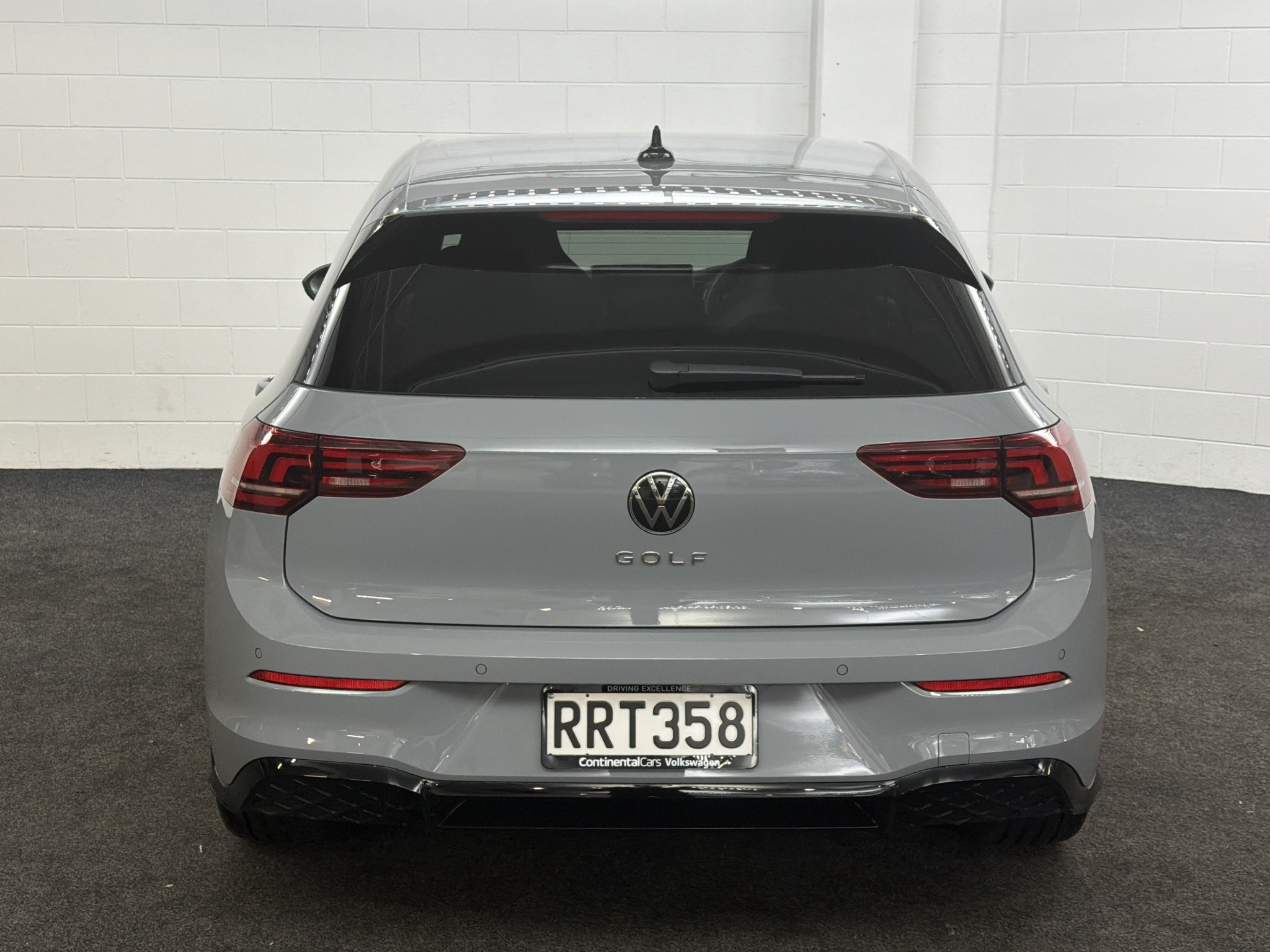 Volkswagen Golf 8.5 R-LINE