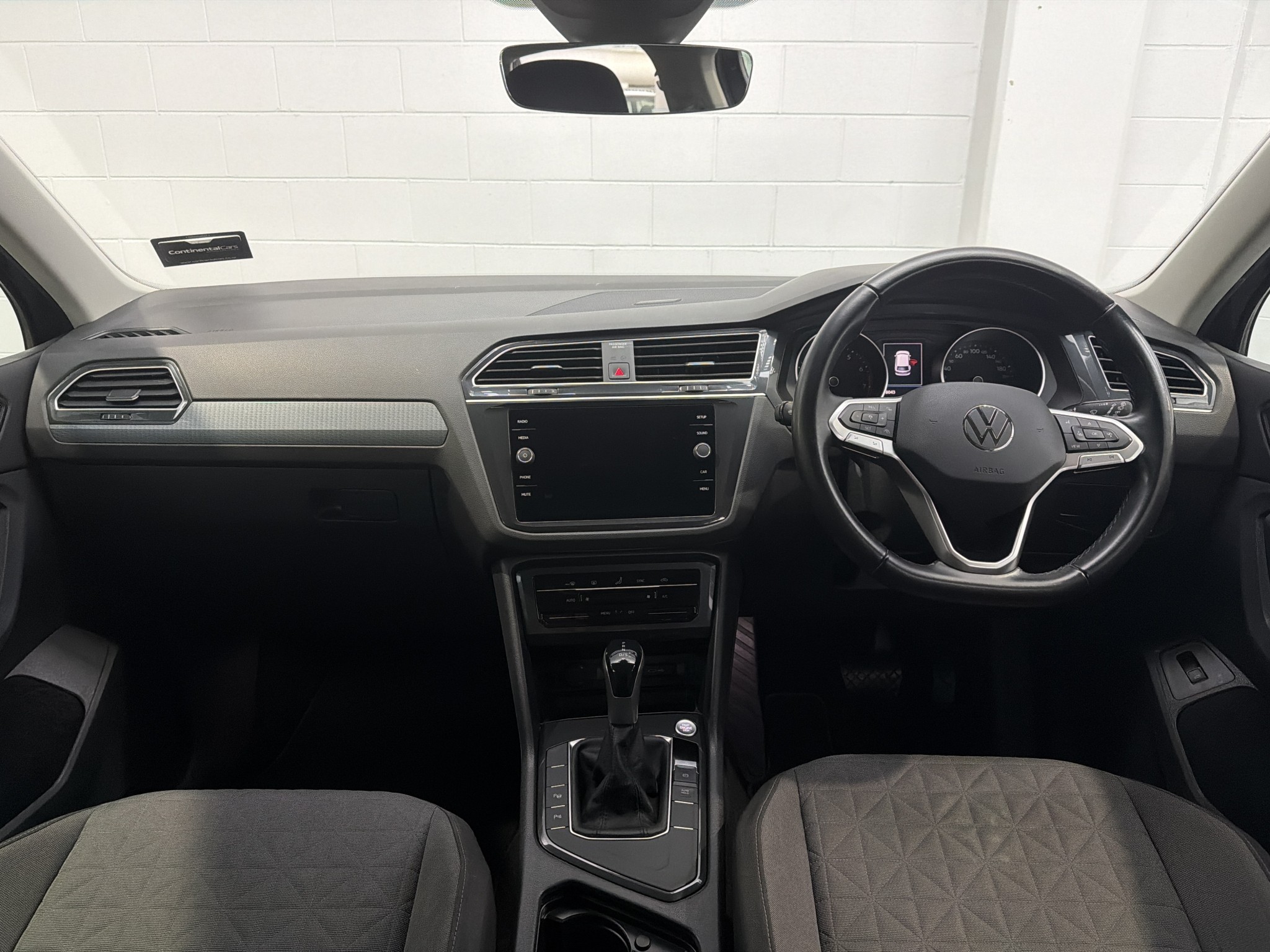 Volkswagen Tiguan TSI LIFE 2WD 1.4PT