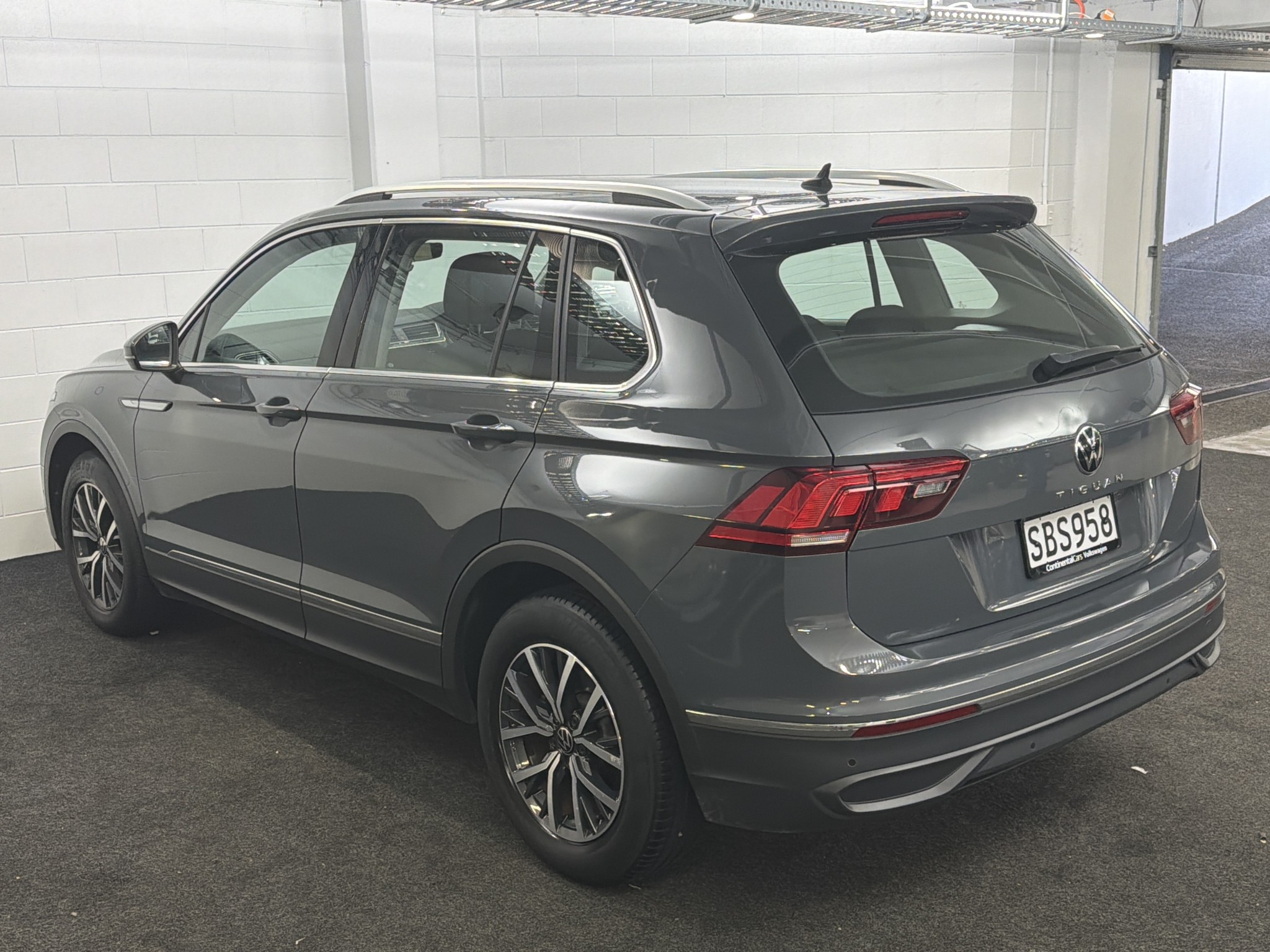 Volkswagen Tiguan TSI LIFE 2WD 1.4PT