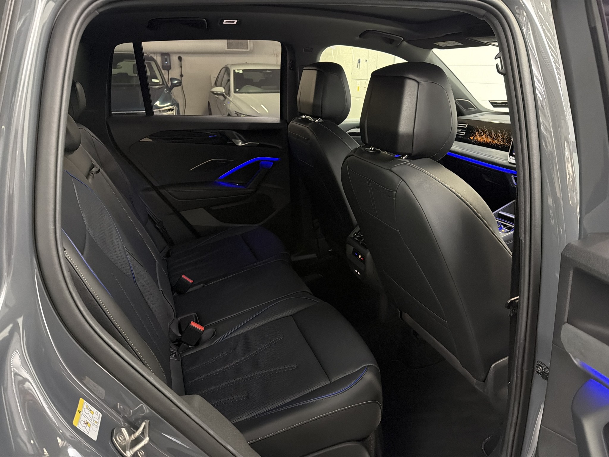 Volkswagen Tiguan R-LINE AWD