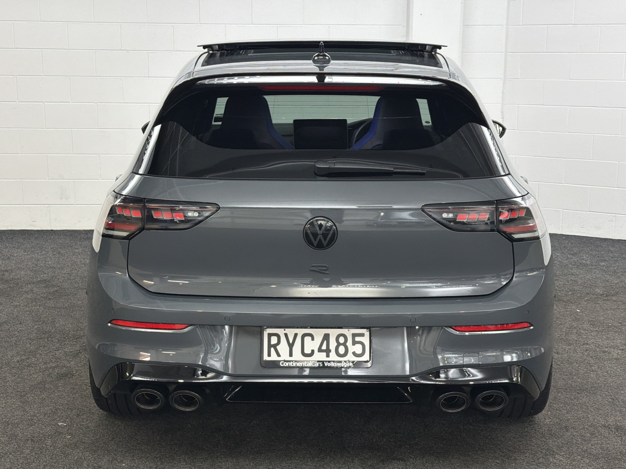 Volkswagen Golf R 8.5