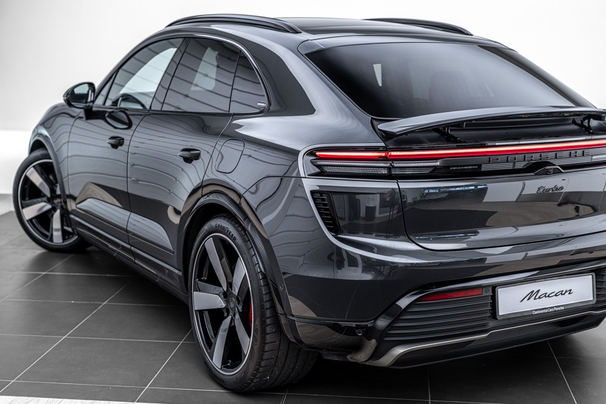 Porsche Macan Turbo Electric (H2)