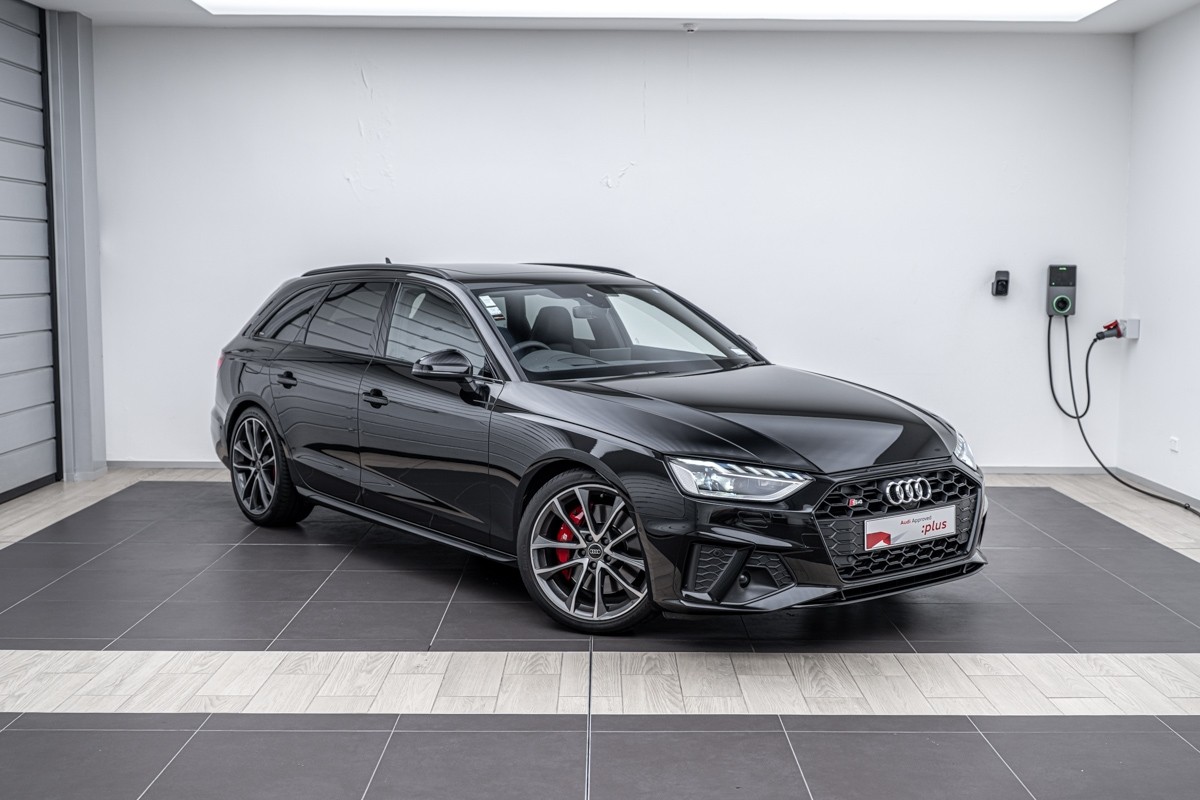 Audi S4 AVANT 260 KW