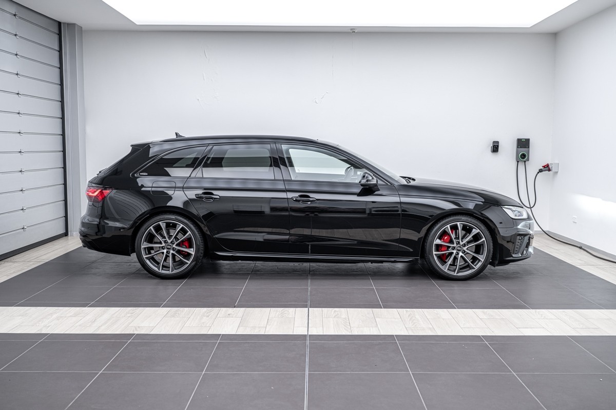 Audi S4 AVANT 260 KW
